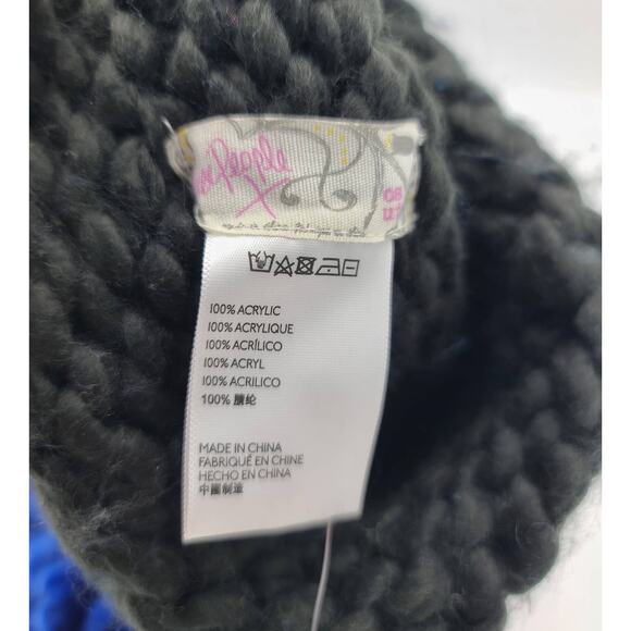 FREE PEOPLE Cozy Up Color Blocked Beanie In Black - Picture 3 of 4